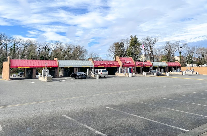 Amigos Car Wash in Washington DC