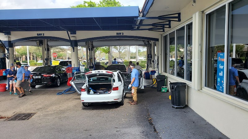 Chico's Car Wash in Coral Springs FL