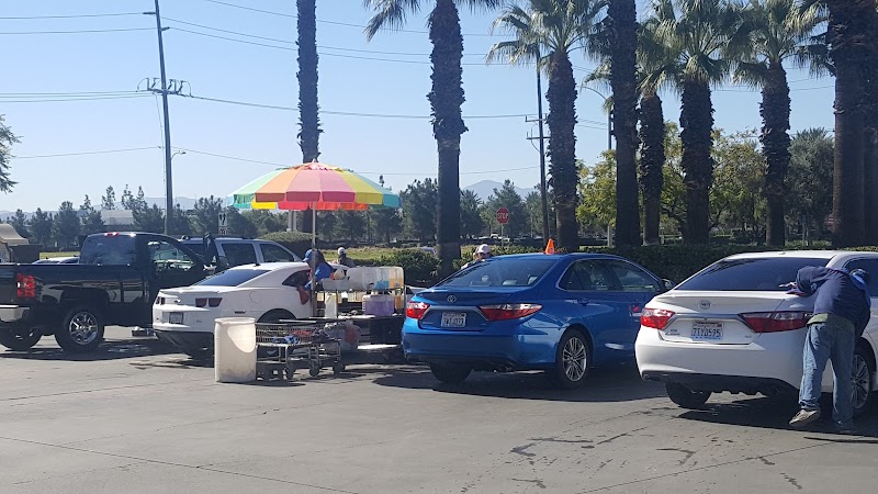 Plaza Hand Car Wash in Moreno Valley CA