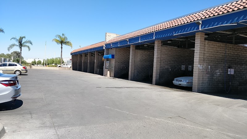 Plaza Hand Car Wash in Moreno Valley CA