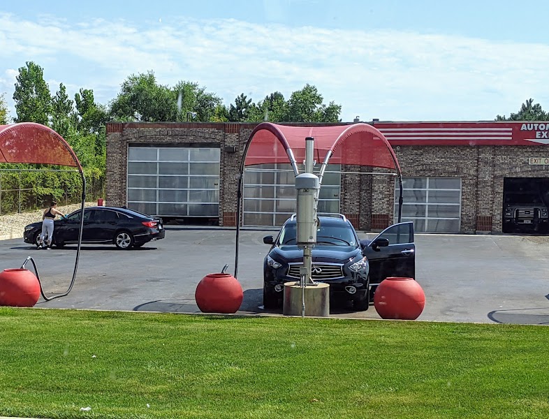 Supreme Machine Express Car Wash in Joliet IL