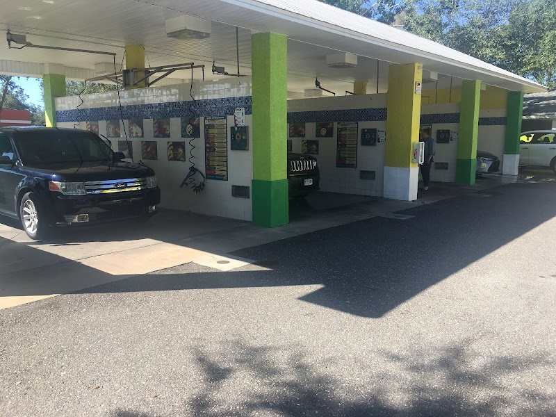 Woodie's Wash Shack - 4th Street N in St. Petersburg FL