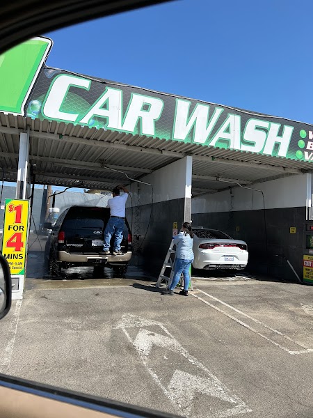$1 Car Wash