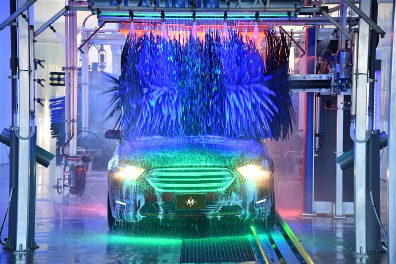 Aqua-Tech Car Wash in Davenport IA
