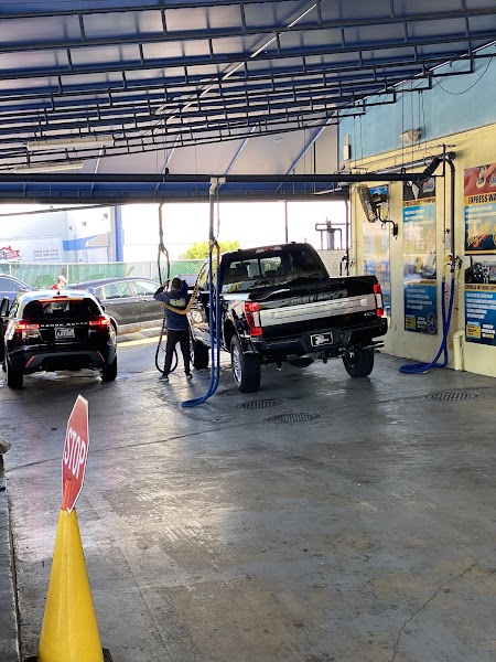 Best Shine Car Wash and Detail