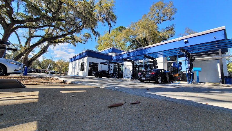 Caliber Car Wash - Wilmington