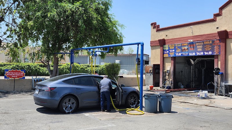 Dollar Car Wash in Buena Park CA