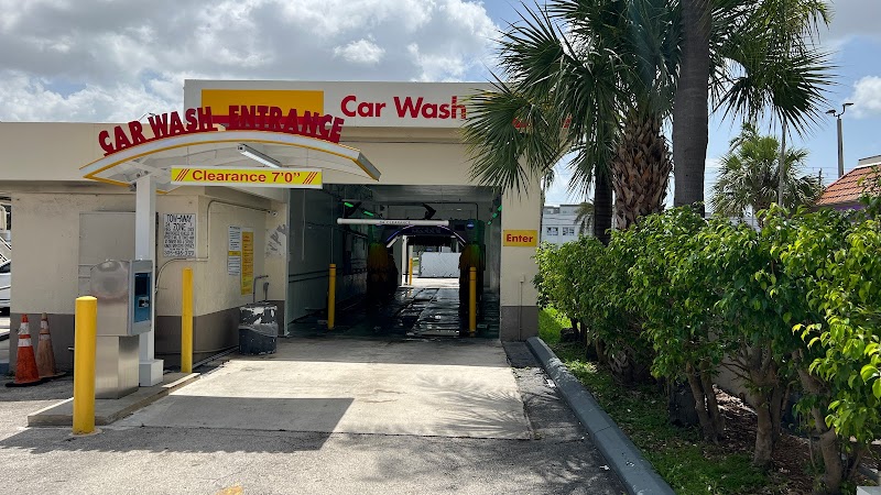 Doral Gas & Wash