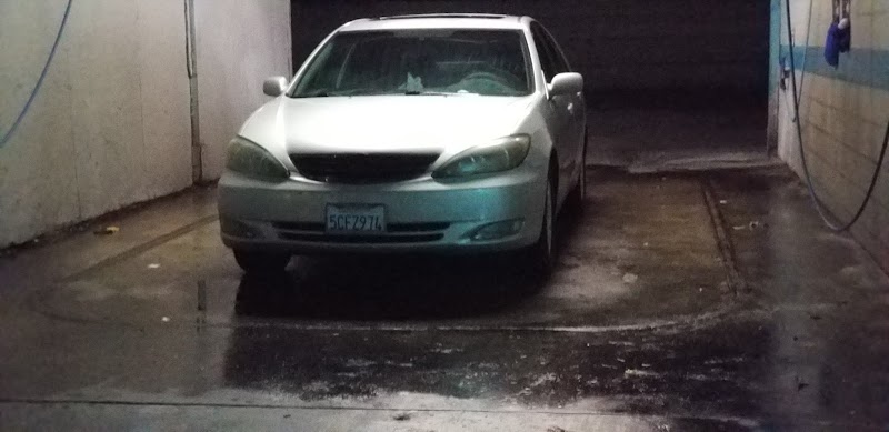 Junior's Auto Detail in Downey CA