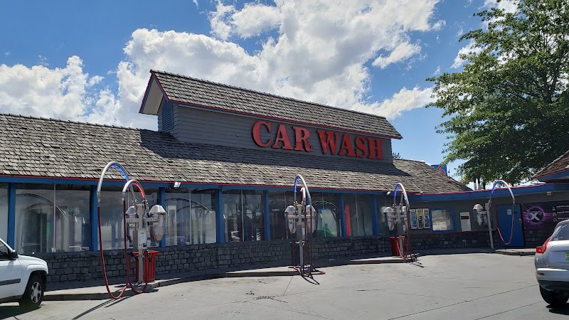 Sierra Express Car Wash in Sparks NV