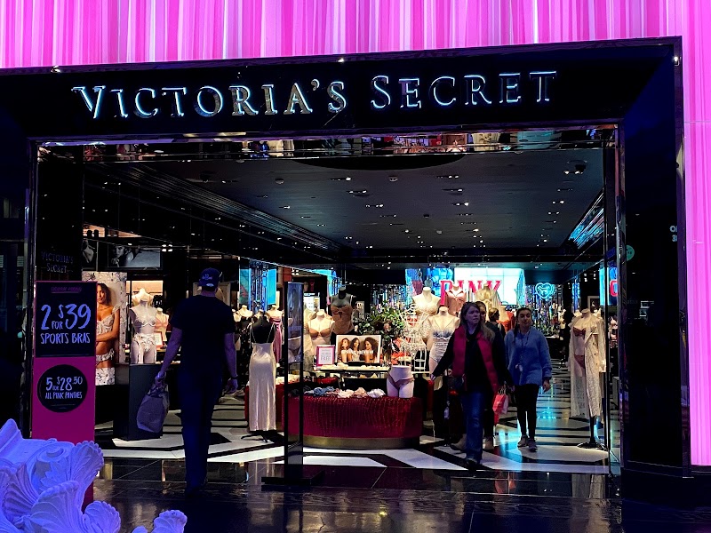 Victoria's Secret & PINK by Victoria's Secret